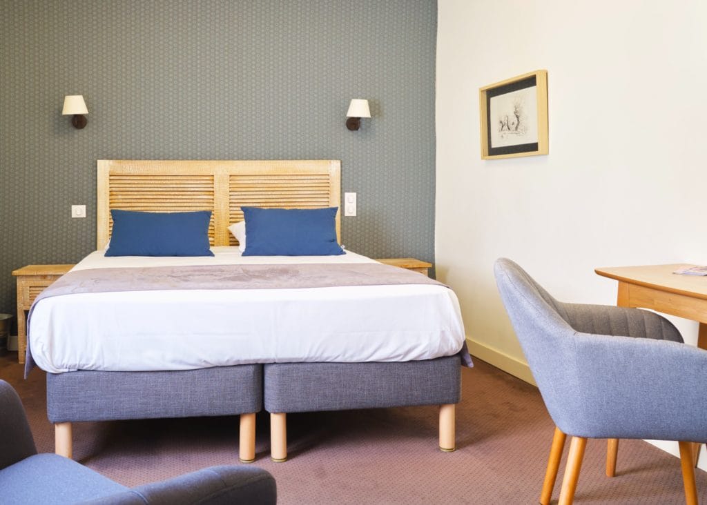 le-clos-dorange-chambre-f-2